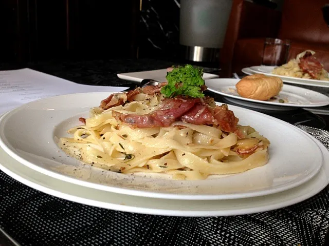 parsnip & pancetta tagliatelle with parmesan and butter|nick pornchanaさん