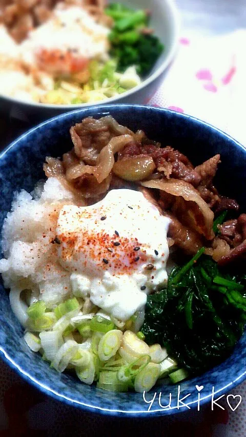 Snapdishの料理写真:具沢山♡肉うどん(ゝﭫ Ơ）|ゆきこさん