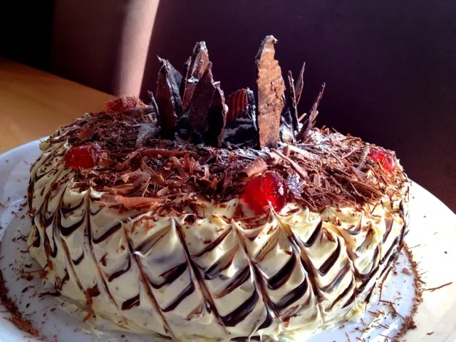 black forest gateau.|shafiyaさん