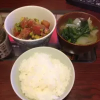 マグロとアボカド|あずささん