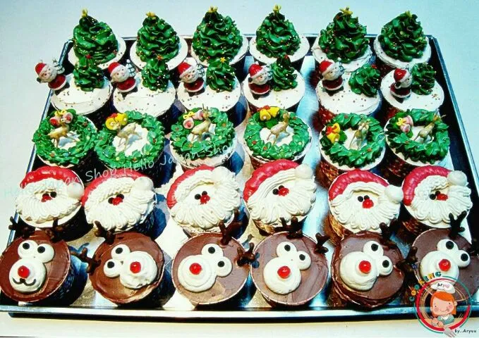 merry x's mas cup cakes|ARYUUさん