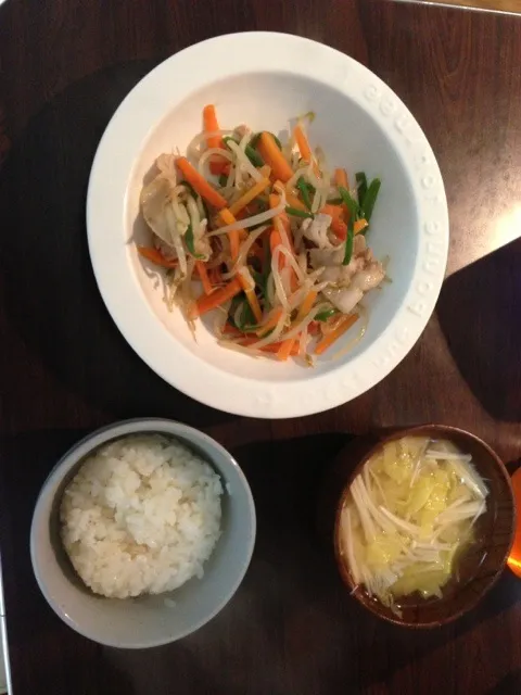 Snapdishの料理写真:肉野菜炒め|kazukiさん