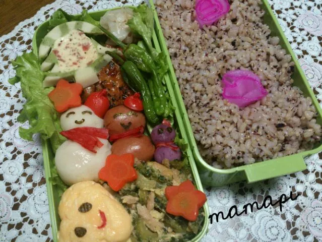 おっはようごじゃります(^o^ゞ長男お一人様弁当☆メリークリスマス♪|katumi  ueharaさん
