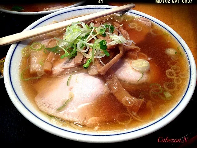 たっぷりチャーシューの築地井上のラーメン|Cabezon.Nakamuraさん