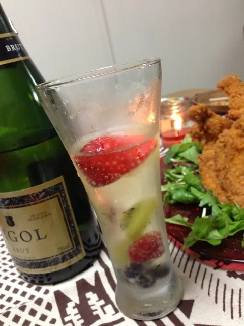 Snapdishの料理写真:🎄クリスマス  シャンパンで乾杯🎄|motomoguさん