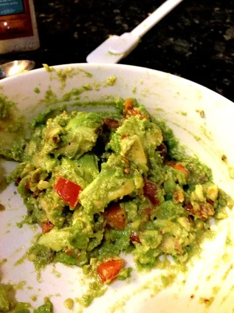 Snapdishの料理写真:Homemade guacamole|lizさん