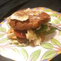 Pepperoni,egg,cheese,spinach sandwich|brianna schlesingerさん