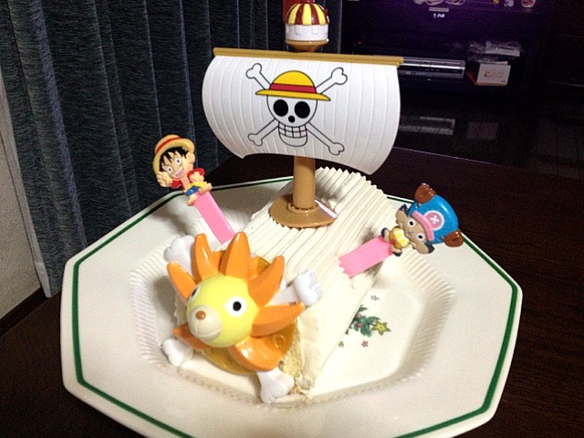 One Piece サウザンド サニー号ケーキ Shiho Snapdish スナップディッシュ Id O0vova