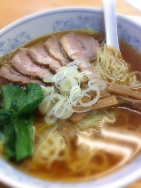 満州ギョウザのチャーシュー麺|アイキさん