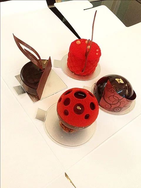 Snapdishの料理写真:Pastry art by Thomas Trilliion|rick chanさん