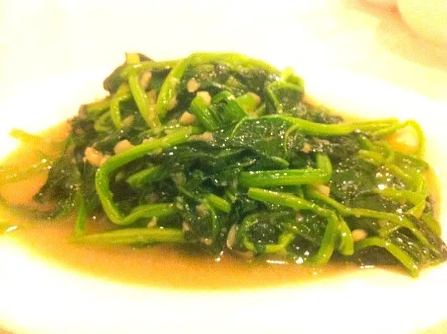 Fried spinach with garlic|skyblueさん