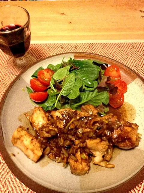 kumikoさんの魔法の液体で鶏もも肉のソテー|まっきーさん