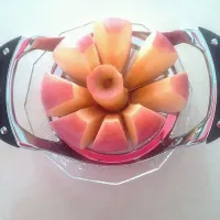 Snapdishの料理写真:apples|Kor Shyn Lynさん