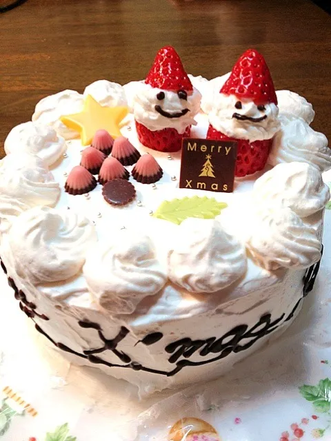 娘が作ったクリスマスケーキ🎂|mokotaさん