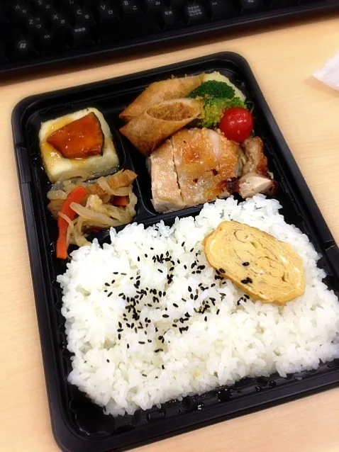 Snapdishの料理写真:LUNCH!|etzco sasakiさん