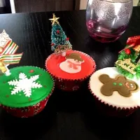 Snapdishの料理写真:Cupcake for X'mas|Mandy_wenさん