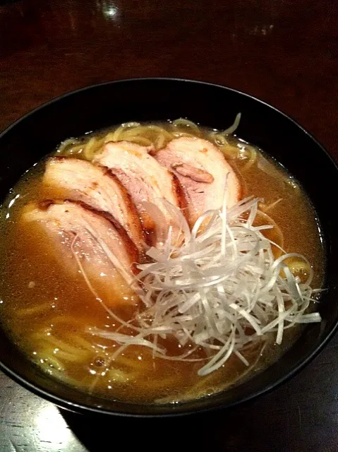 Snapdishの料理写真:手作り豚骨ラーメン|やっさんＺさん