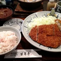 Snapdishの料理写真:百年亭 手延べとんかつ 彼氏のバイト先♡|きょうちゃんさん