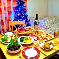 Snapdishの料理写真:クリスマスディナー☆|みっふぃーさん