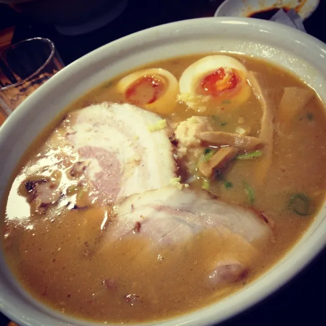 元気が出る味噌ラーメンwith味玉♡|りさん