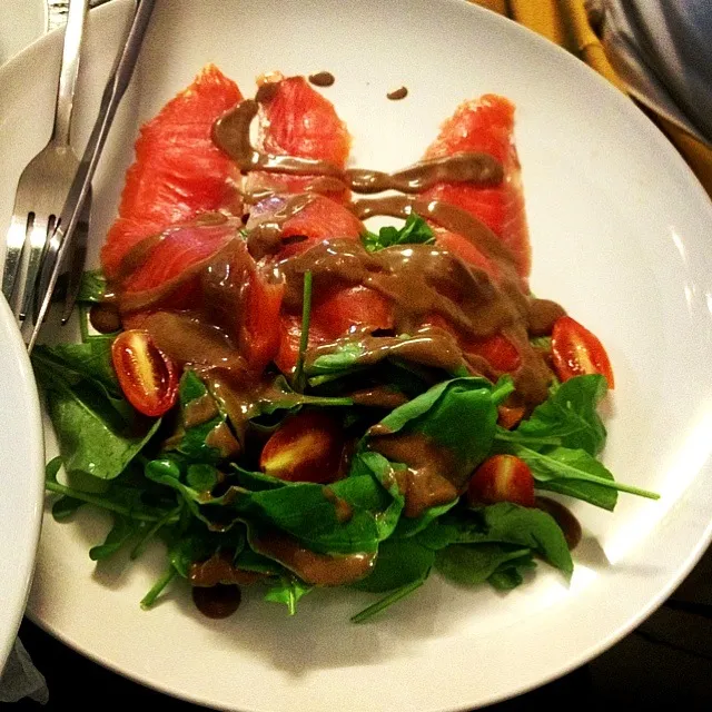 Rocket salad w salmon|jirawanさん