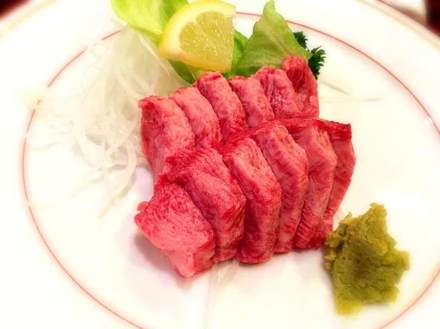 🐮牛タン刺身(Beef tongue)🐮|えりっくさん