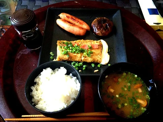 和食朝ごはん♡明太子マヨの出し巻きタマゴだょ^_^|またんさん