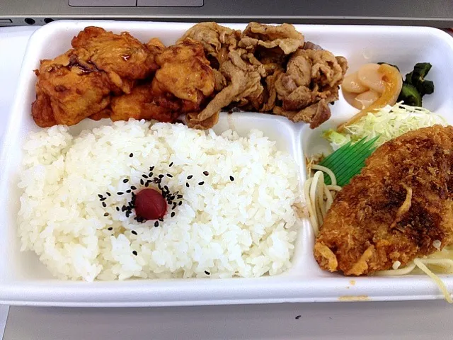 本日お昼/お弁当¥520円|KAZUTOさん