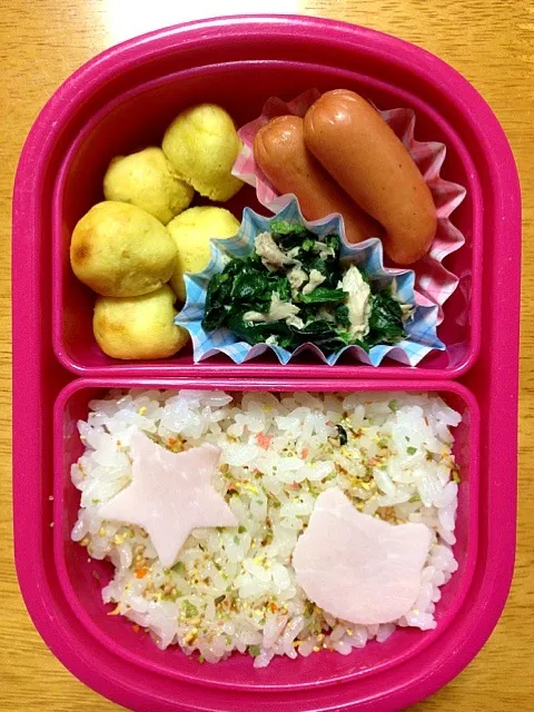 Snapdishの料理写真:１才５ヶ月お弁当。|かなさん