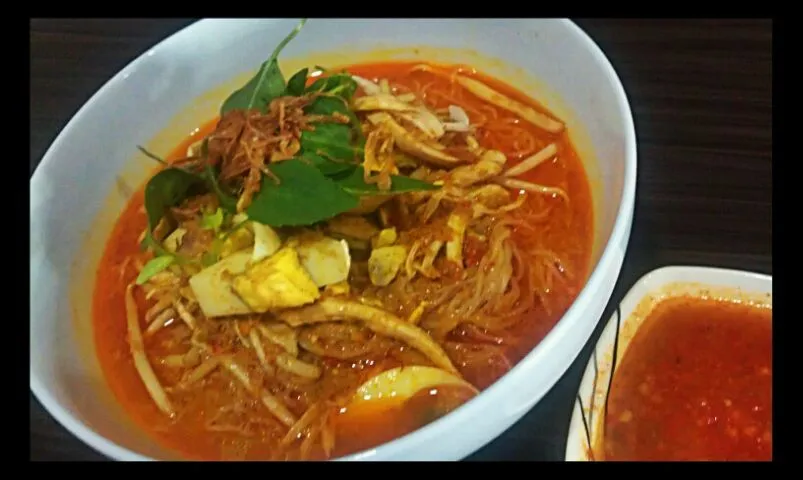 Snapdishの料理写真:laksa cibinong|josieさん