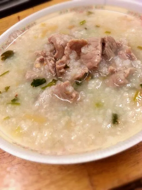 Snapdishの料理写真:rice porridge with pork|hakubaraさん