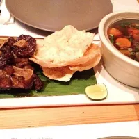 Snapdishの料理写真:Oxtail with Honey Sauce|Karina Ramadhaniさん