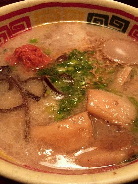 Snapdishの料理写真:じゃんがらラーメン󾥣です。美味しかった󾬌|コメさん