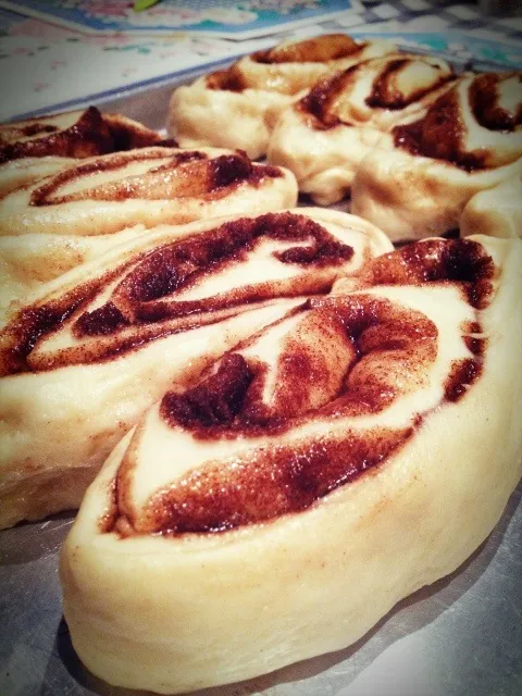 Cinnamon roll dough is ready to put in the oven~|Prae~*さん