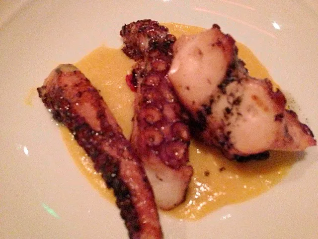 Octopus sous vide over maize|michael nassarさん