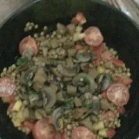 Lentil salad with mushrooms anda seitan.|Valentinaさん