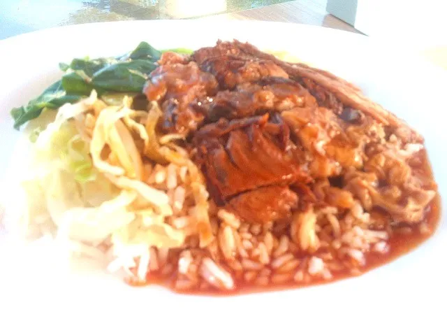 Snapdishの料理写真:Stewed pork leg with rice|skyblueさん