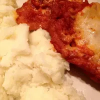 Snapdishの料理写真:Chicken Parm w/ Mashed Potatoes|Myraさん