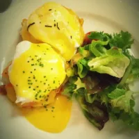 Snapdishの料理写真:Eggs Benedict|ferdangoさん