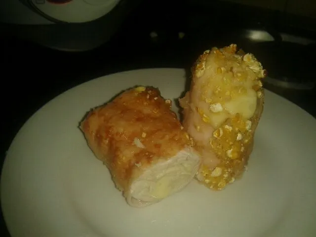 cheese an chicken roll with crunchy popcorn batter|Daniel Olléさん