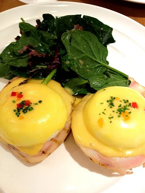 Sarabeth's  Egg Benedict|tamakiさん