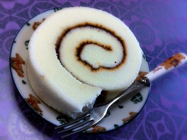 Red bean egg white swiss roll|PeonyYanさん