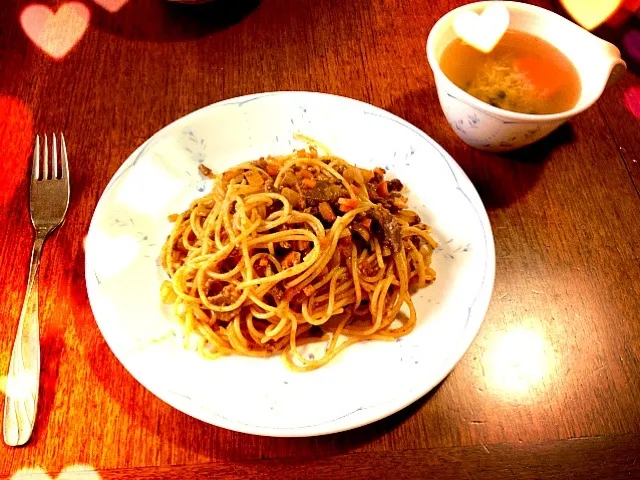 お肉ごろごろミートソースパスタ！|なおさん