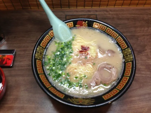 Snapdishの料理写真:年越しラーメン🍜|まさとさん