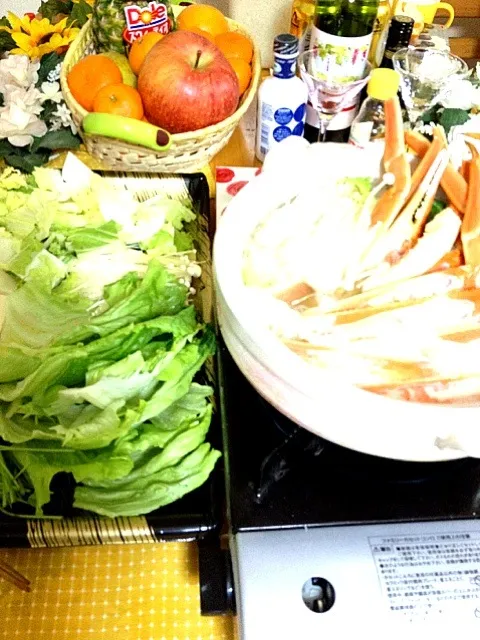 Japan's tradition kani&vegetable Nabe-&Soba for new years eve!hello 2013!:)|Dezza Tsuchiyaさん