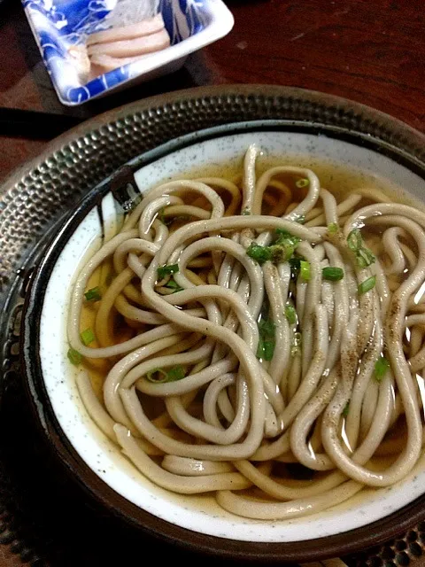 Snapdishの料理写真:年越しそばと氷見のぶりの残がい|Masako Sakumaさん