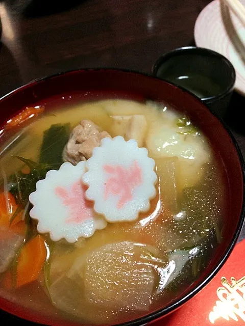 Snapdishの料理写真:実家のお雑煮|橘高 洋輔さん