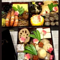 Snapdishの料理写真:今年のおせち🎍|みこっちゃさん