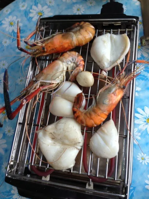 กุ้งเผากับปลาหมึก|kristayaさん