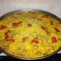 Paella de arroz para el 1 día del 2013 y celebrar mi santo y el de mi padre.|Jesus Martinezさん